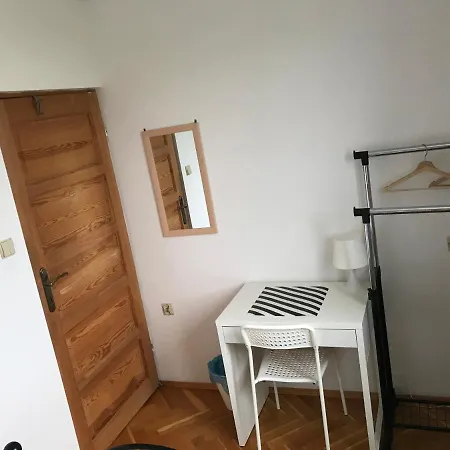 Pansiyon Mango Grochowska-tanie Pokoje W Apartamencie-samodzielne Zameldowanie-self Check In *